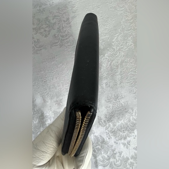 COA Authentic Prada Limited Edition Saffiano Leather Bicolor Zip Around Wallet - Picture 8 of 10